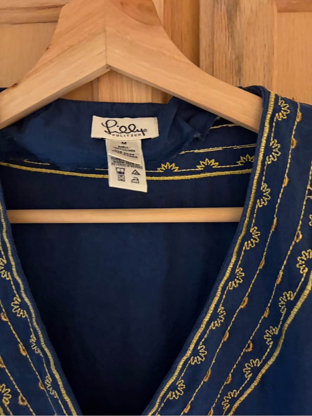Lilly Pulitzer Navy Blue Embroidered V-Neck Tunic - Picture 5 of 5